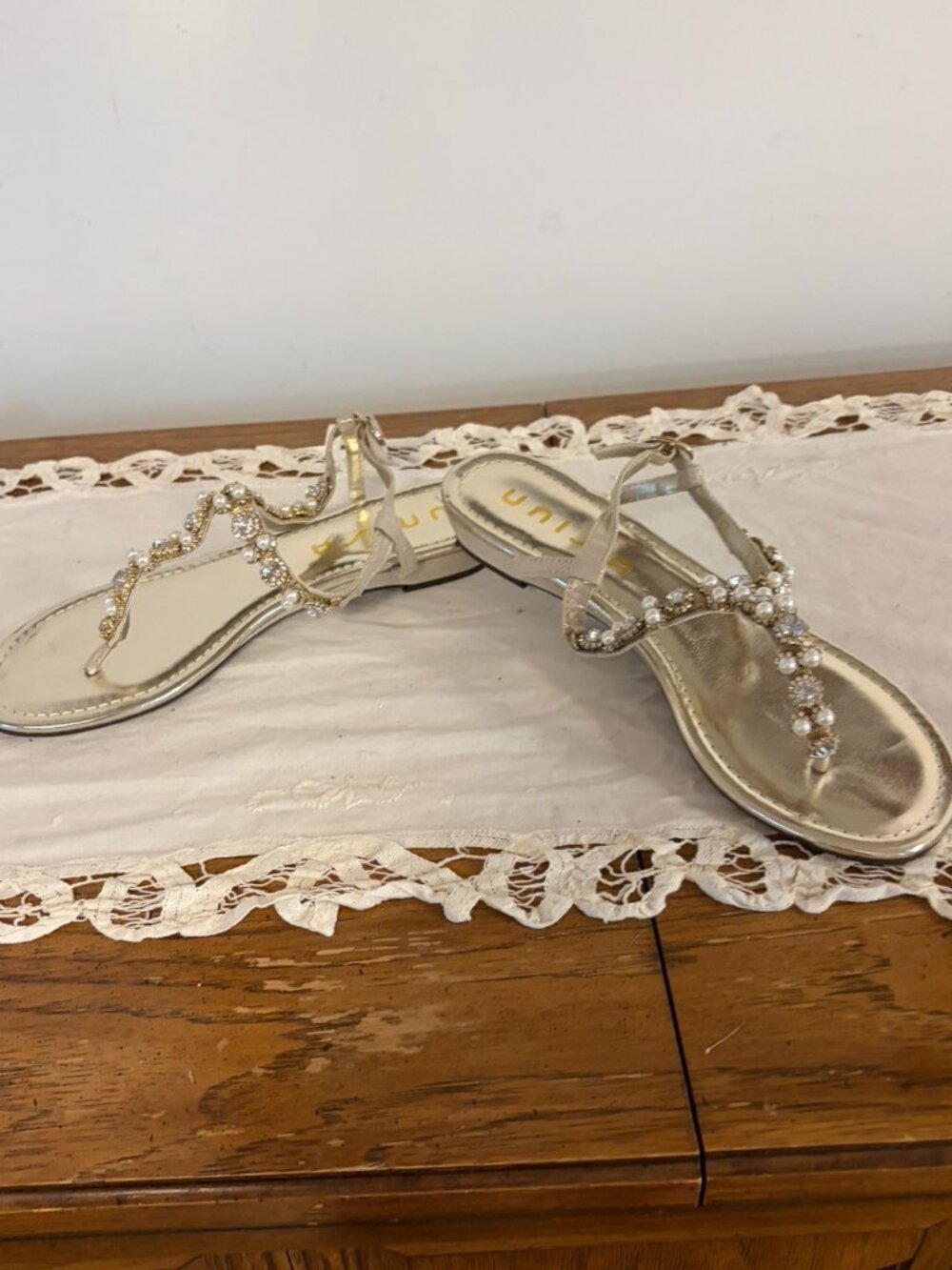 Unisa Women's Size 7.5 Sling Back Beaded Sandal. Gold with Crystal and Pearl.